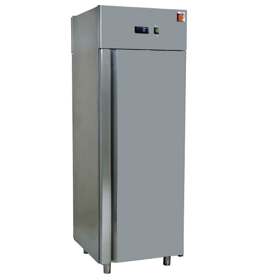 Refrigerador 700 litros en inox, GN 2/1, -2°/+8°C